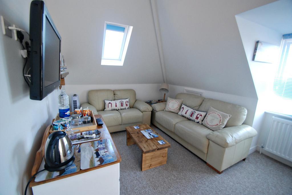 Southern Breeze Lodge - Adults Only Bournemouth Room photo
